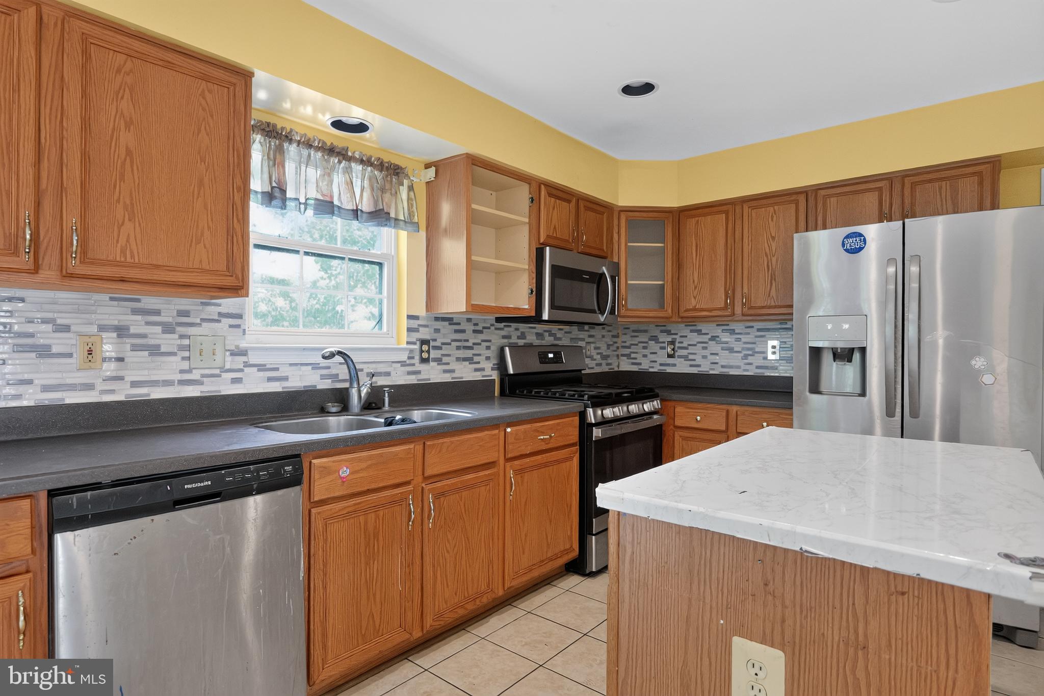 10212 MARLBORO WOODS DRIVE