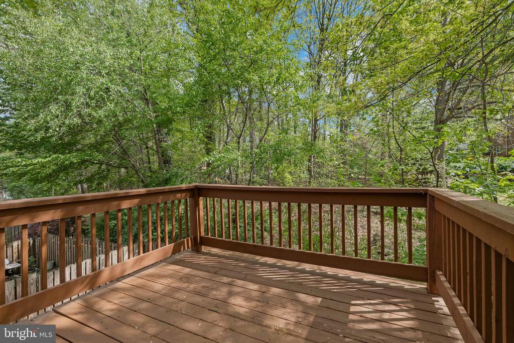 2310 GLADE BANK WAY