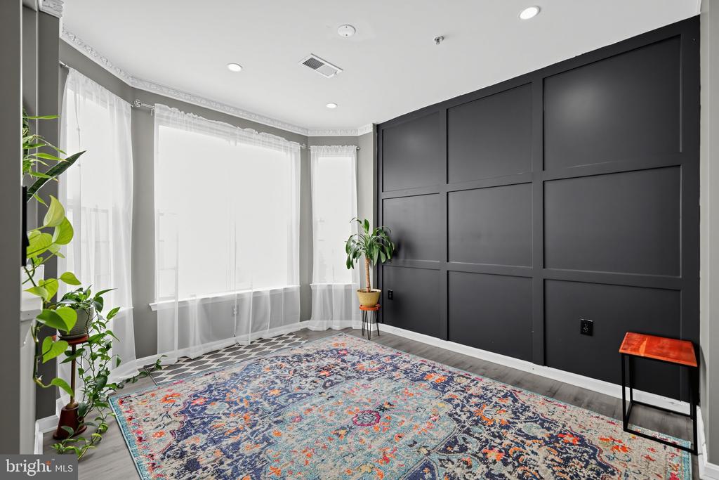 6481 CHEYENNE DRIVE Unit: 304