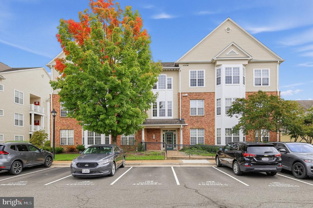 6481 CHEYENNE DRIVE Unit: 304