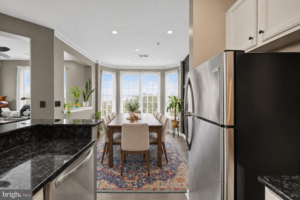 6481 CHEYENNE DRIVE Unit: 304