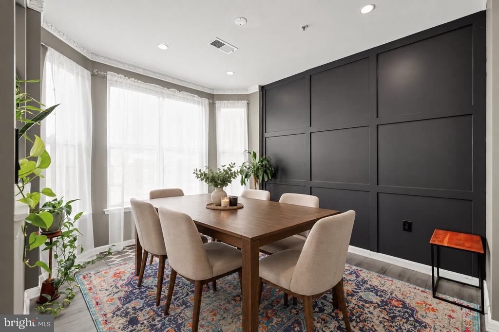 6481 CHEYENNE DRIVE Unit: 304