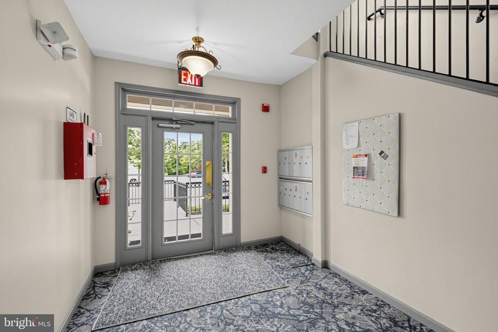 6481 CHEYENNE DRIVE Unit: 304