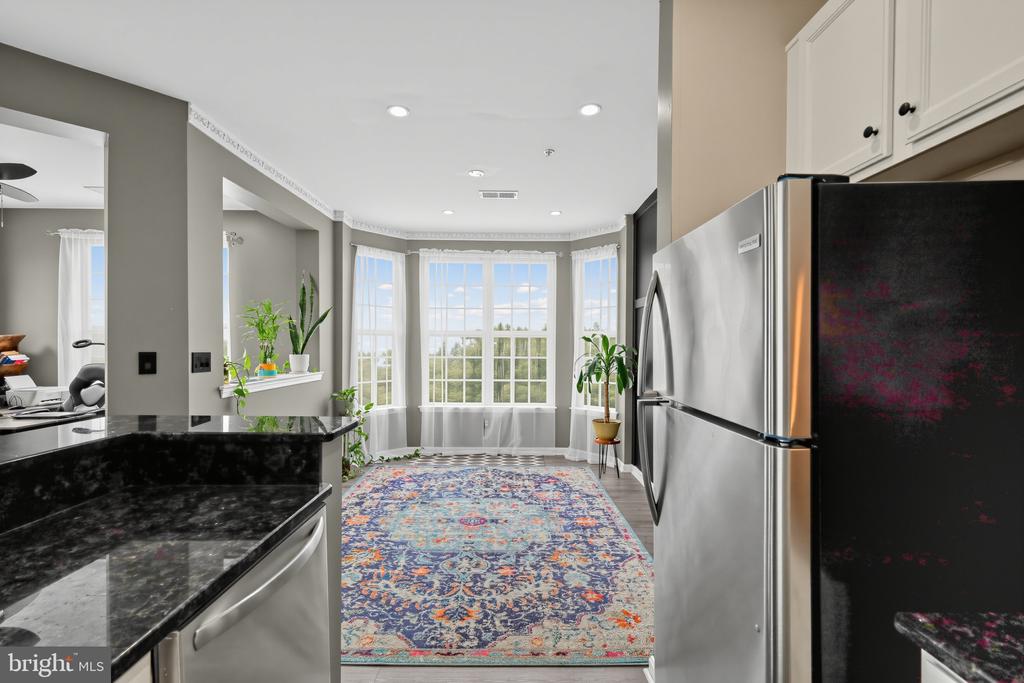 6481 CHEYENNE DRIVE Unit: 304
