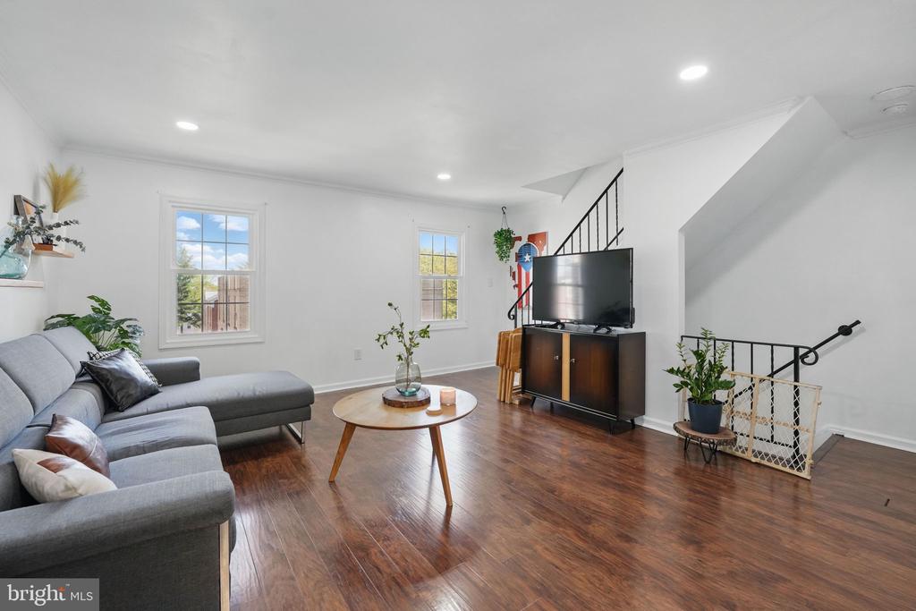 2925 WYTHE COURT