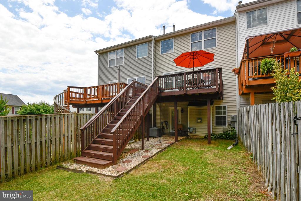 102 GETTYSBURG COURT