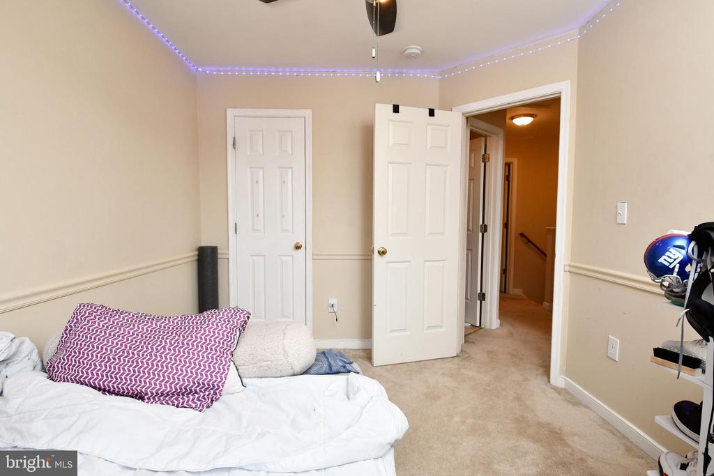 102 GETTYSBURG COURT