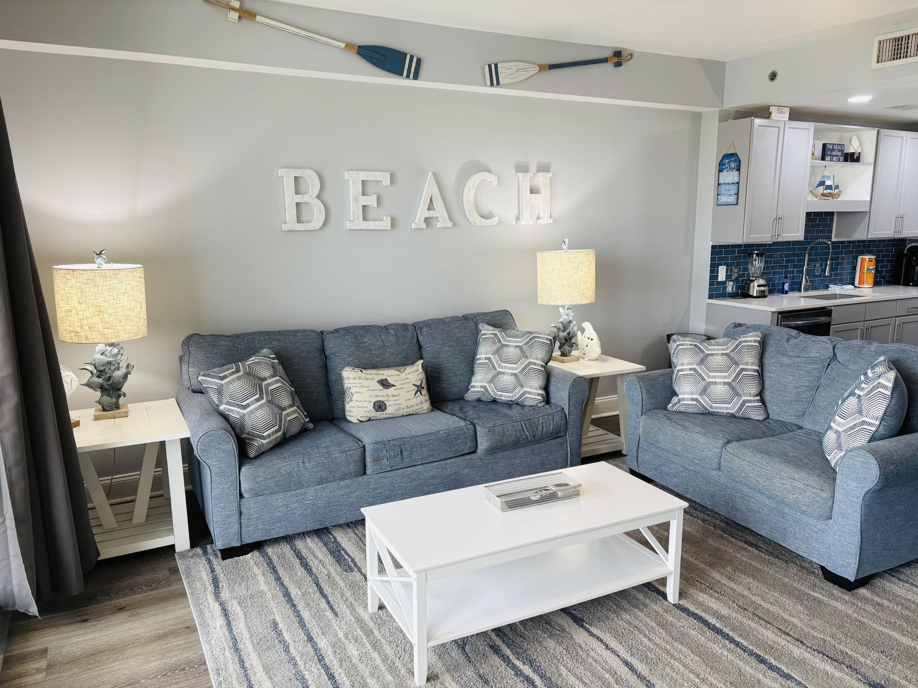 9860 S Thomas Drive UNIT 214