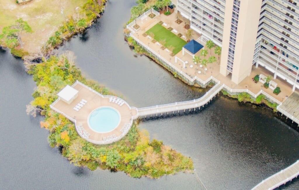 9860 S Thomas Drive UNIT 214