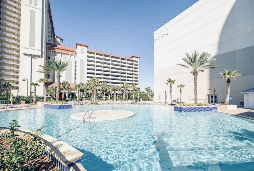 9860 S Thomas Drive UNIT 214