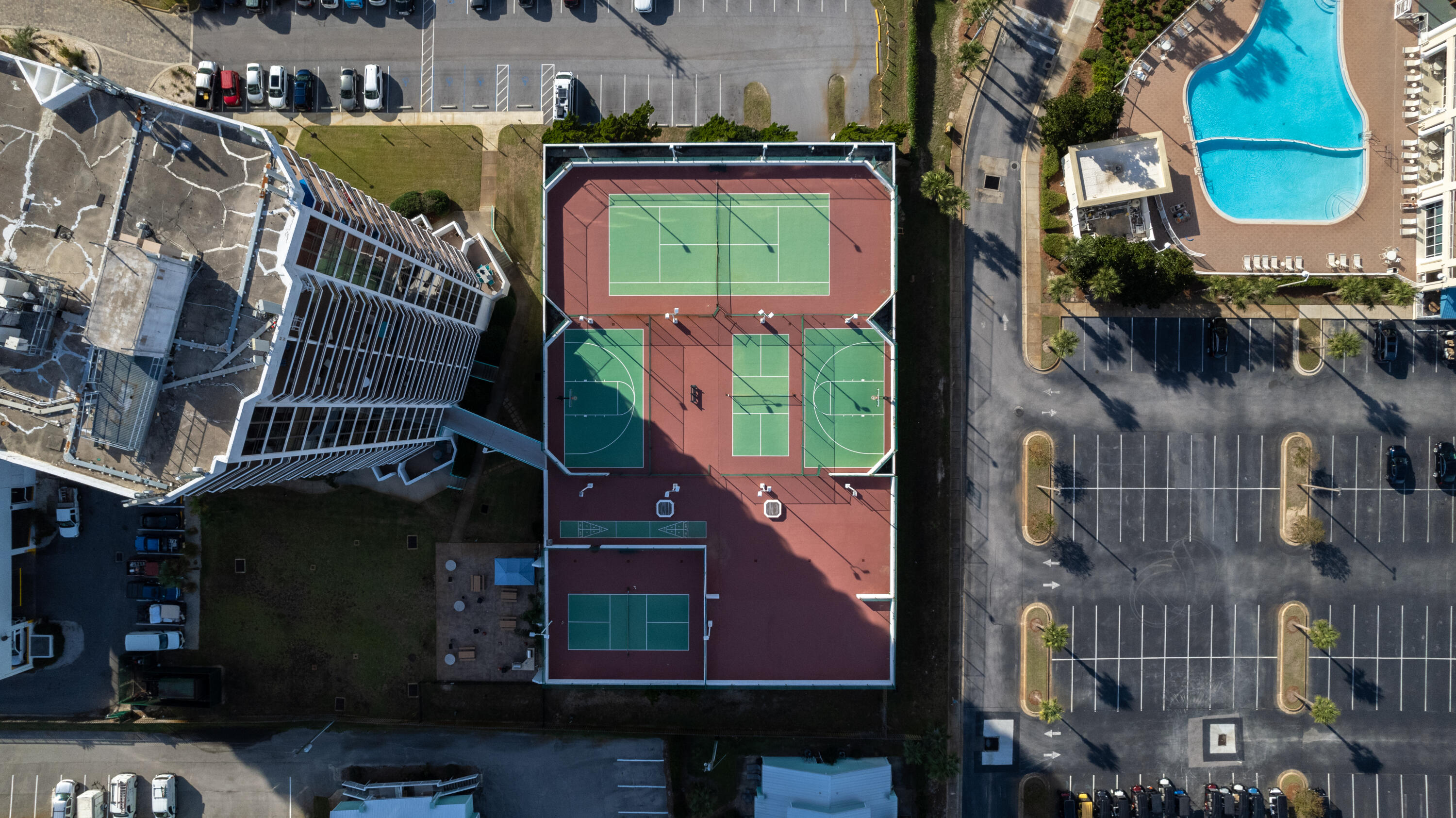 1096 Scenic Gulf Drive, 707