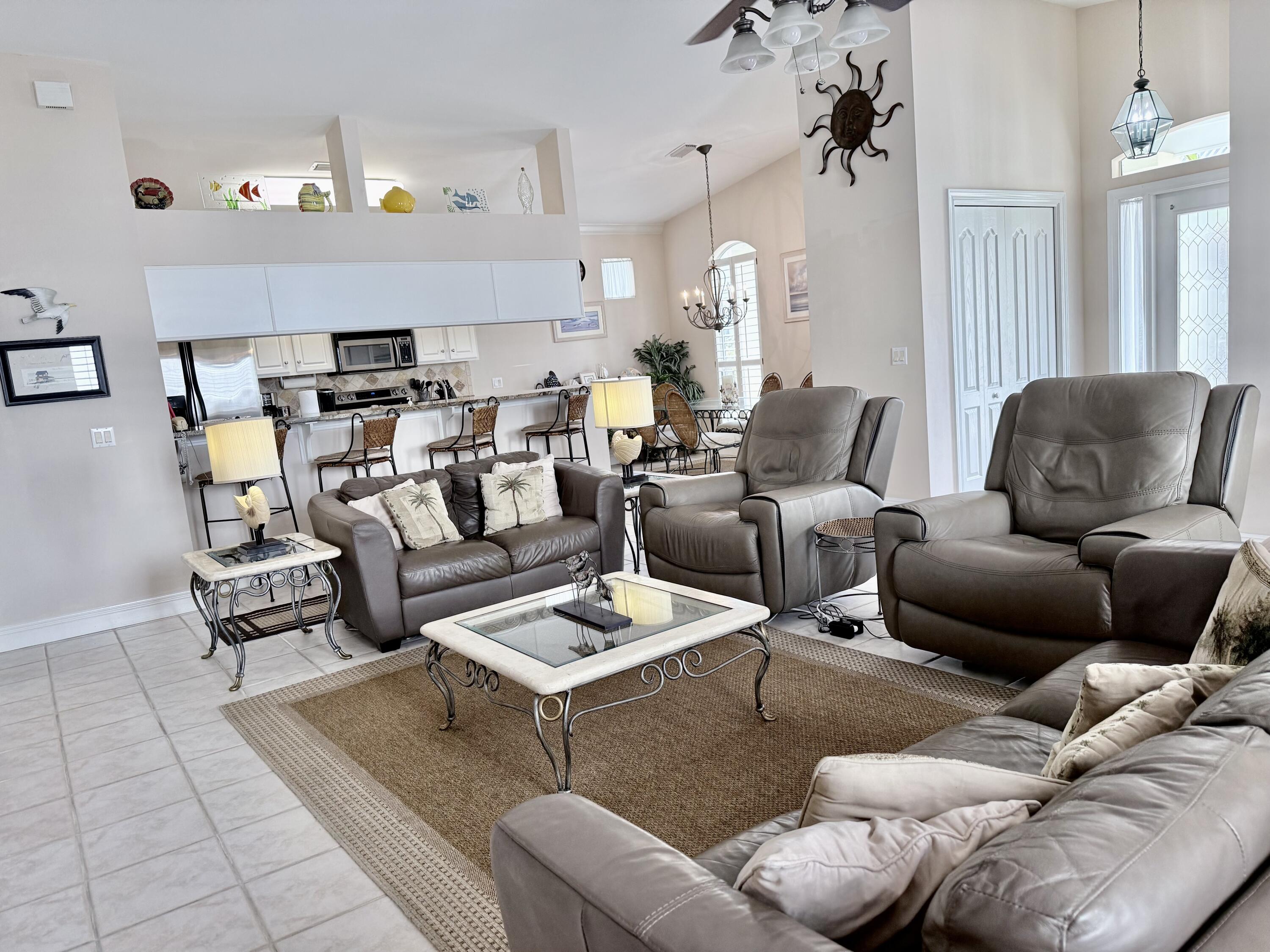 22 Pearl Cove