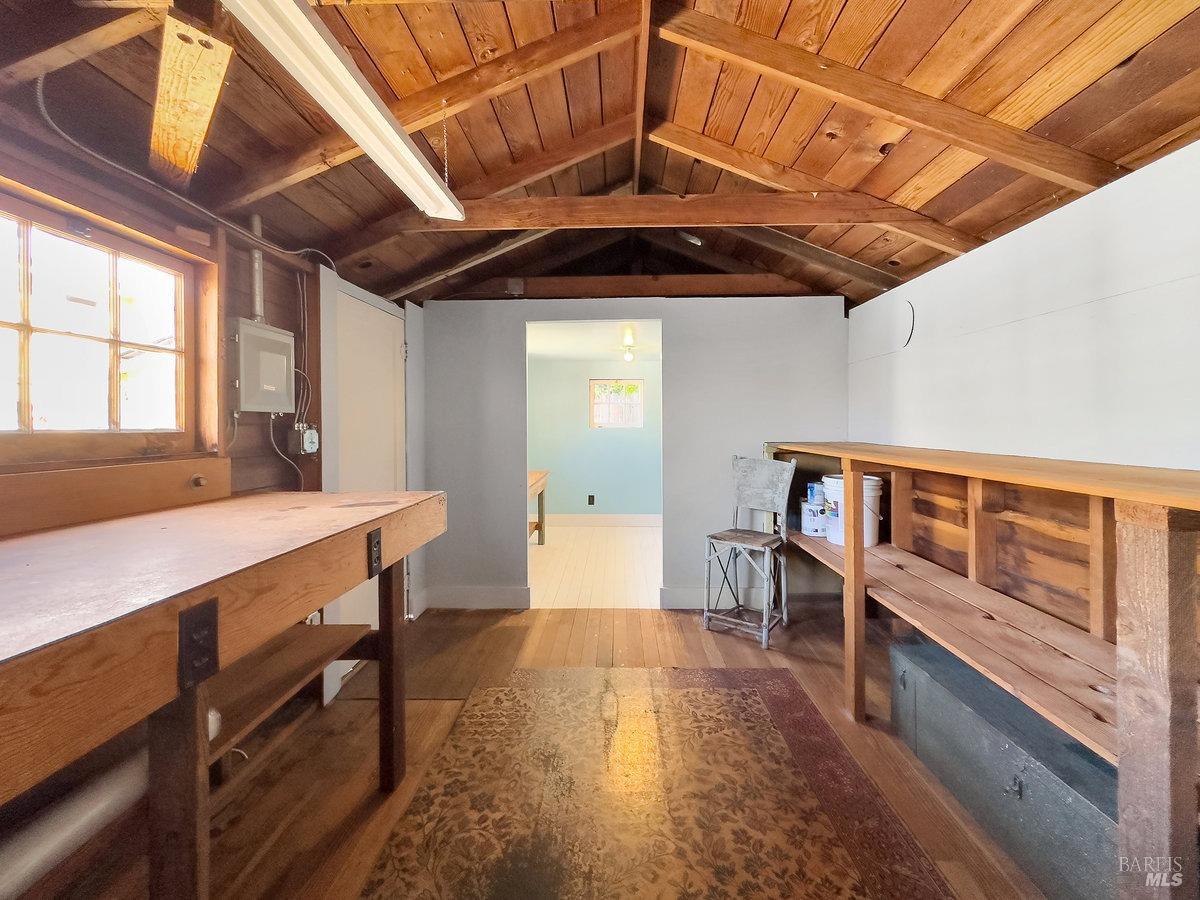 403 Mountain View Ave