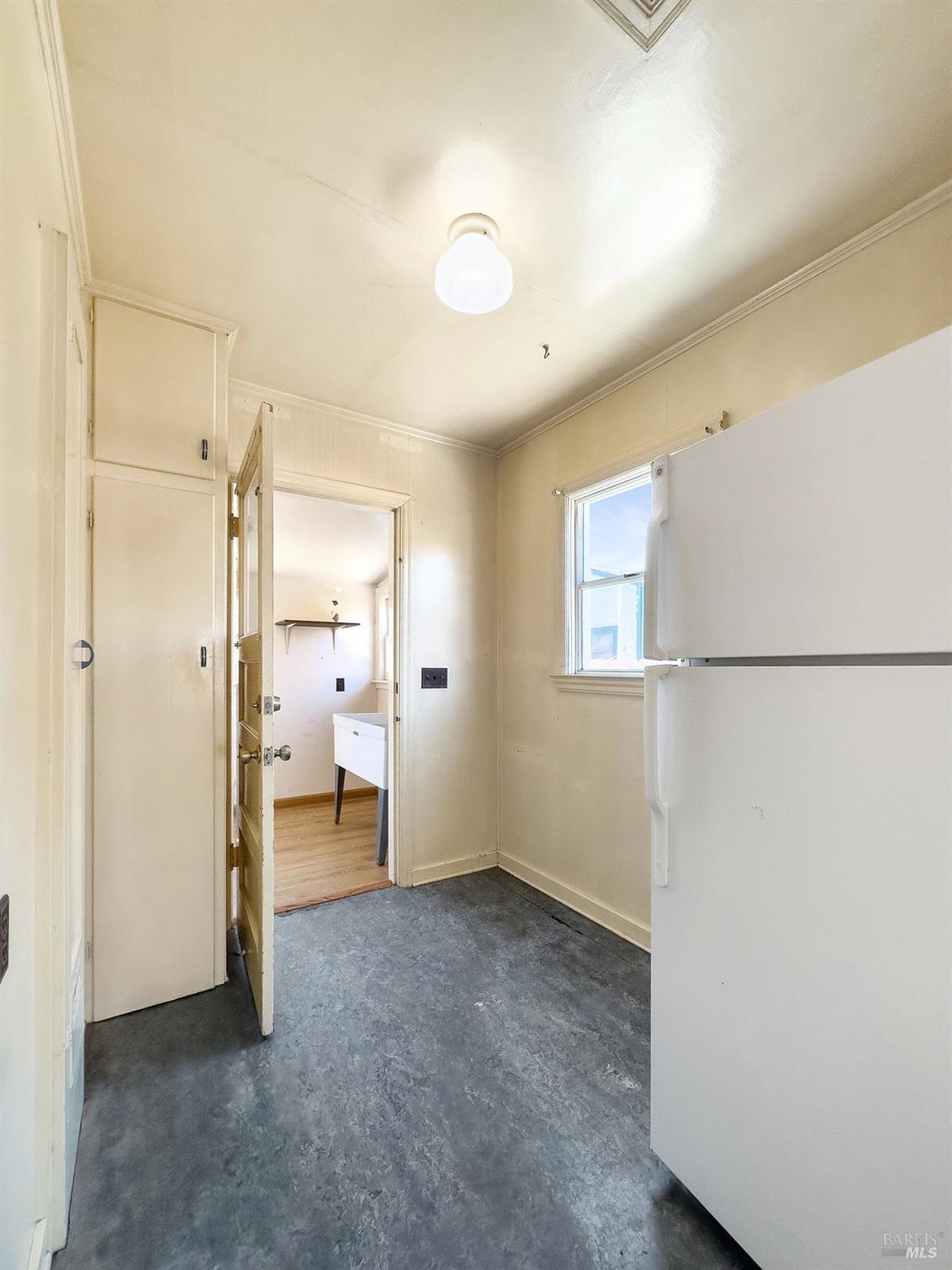 403 Mountain View Ave