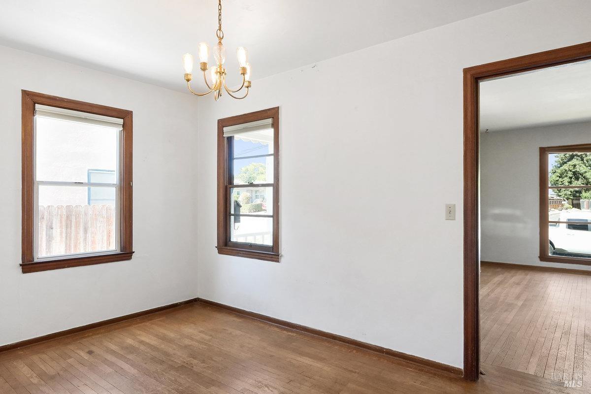 403 Mountain View Ave