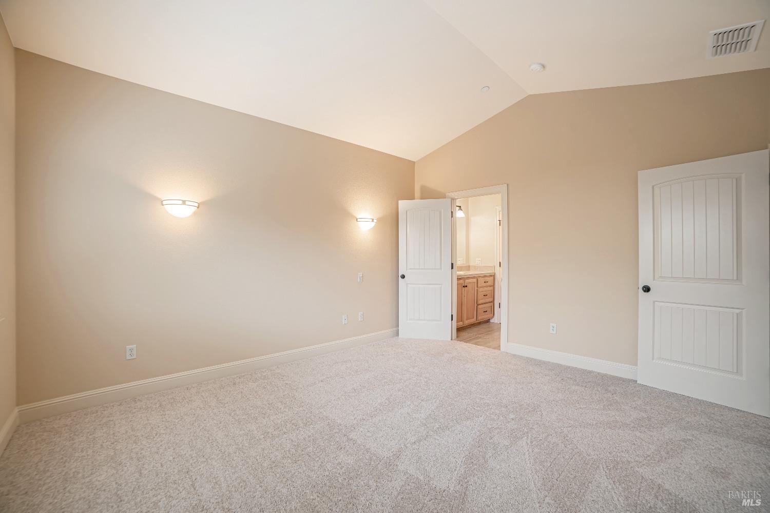 1076 San Francisco Way