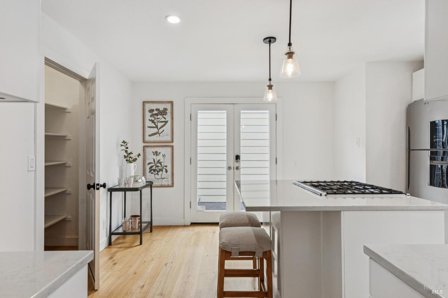 93 Ashford Avenue