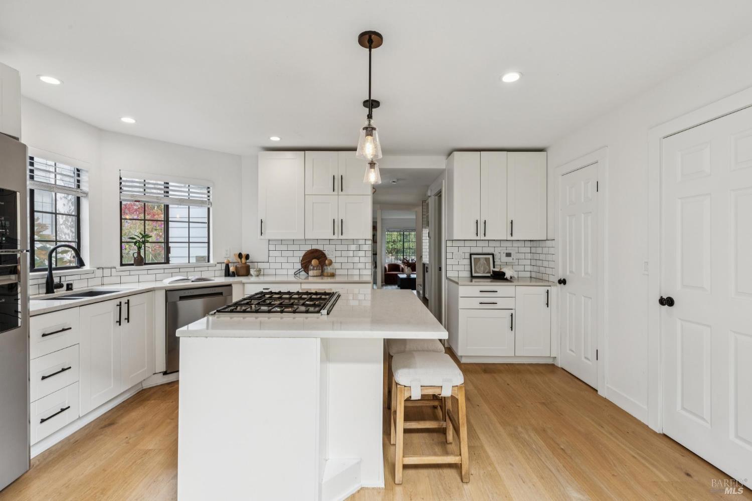 93 Ashford Avenue