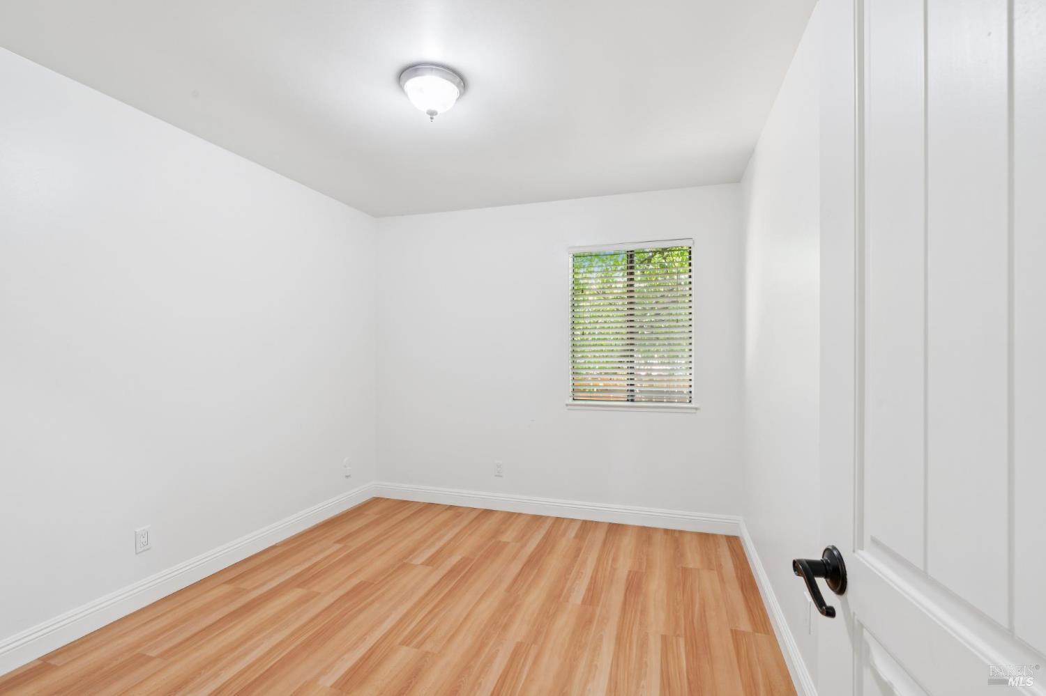 850 E Cotati Avenue Unit: #15