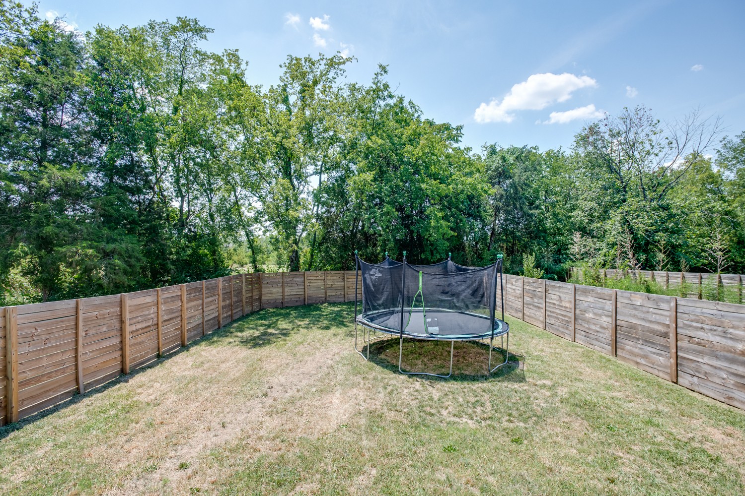 573 Green Lane