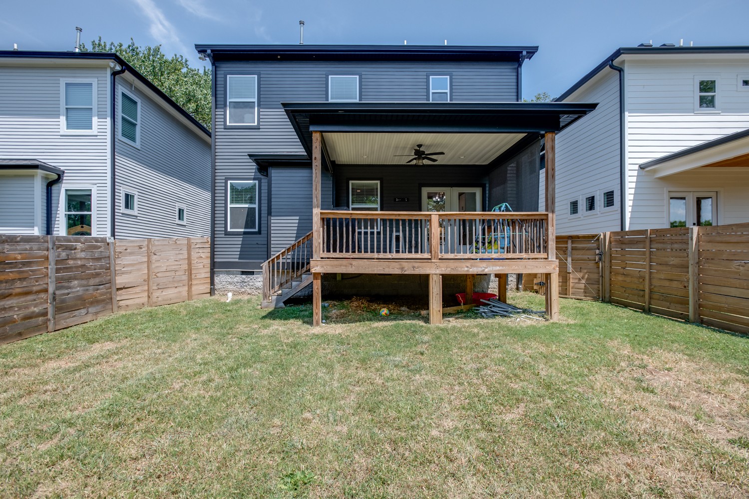 573 Green Lane