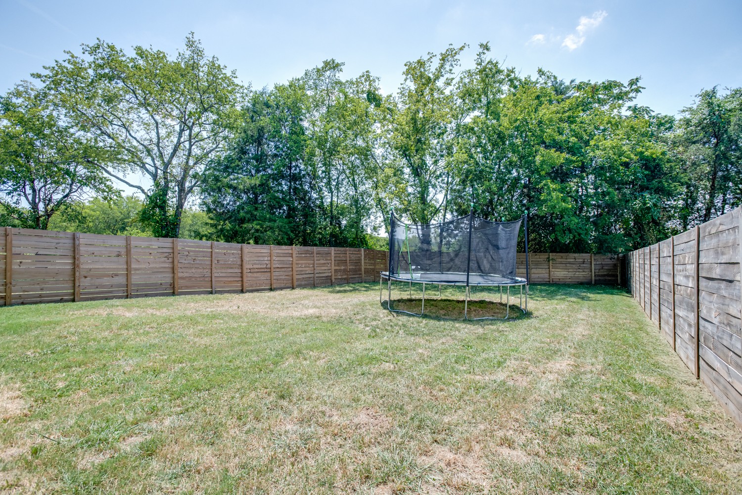 573 Green Lane