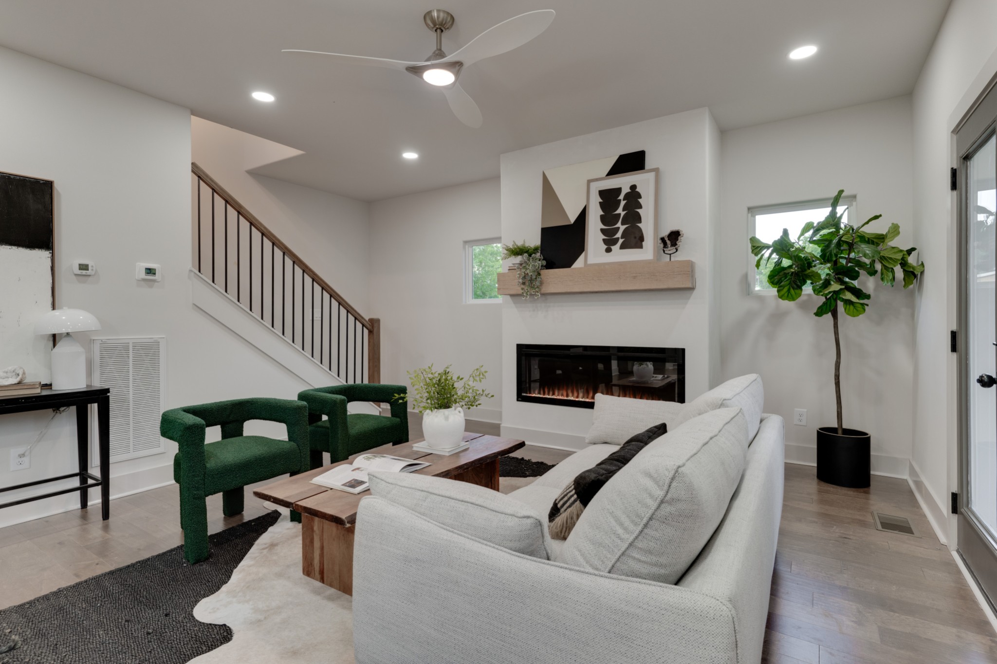 537 Green Ln