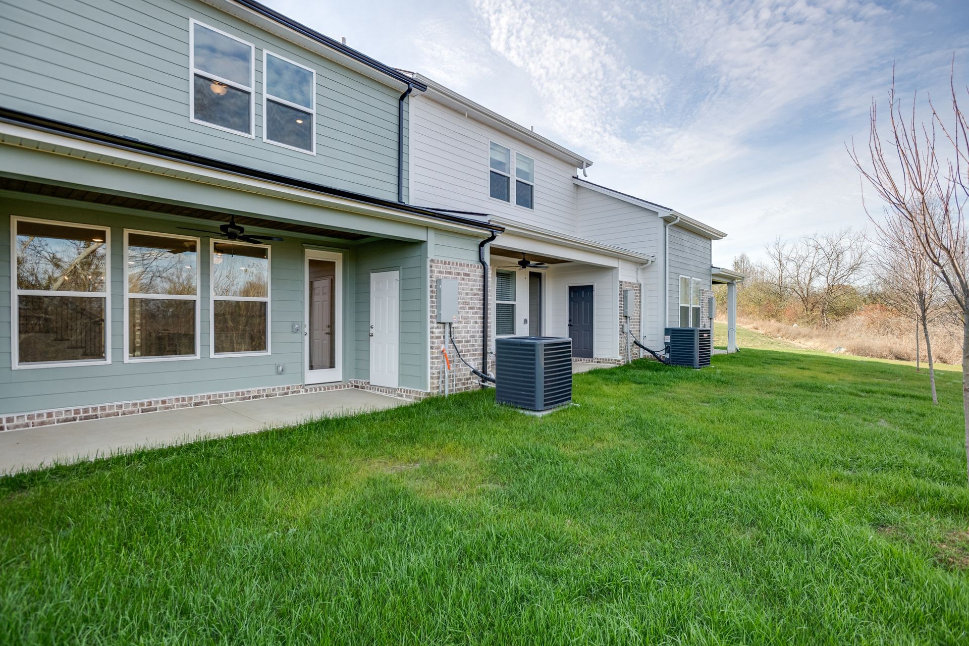 3175 Sassafras Ln