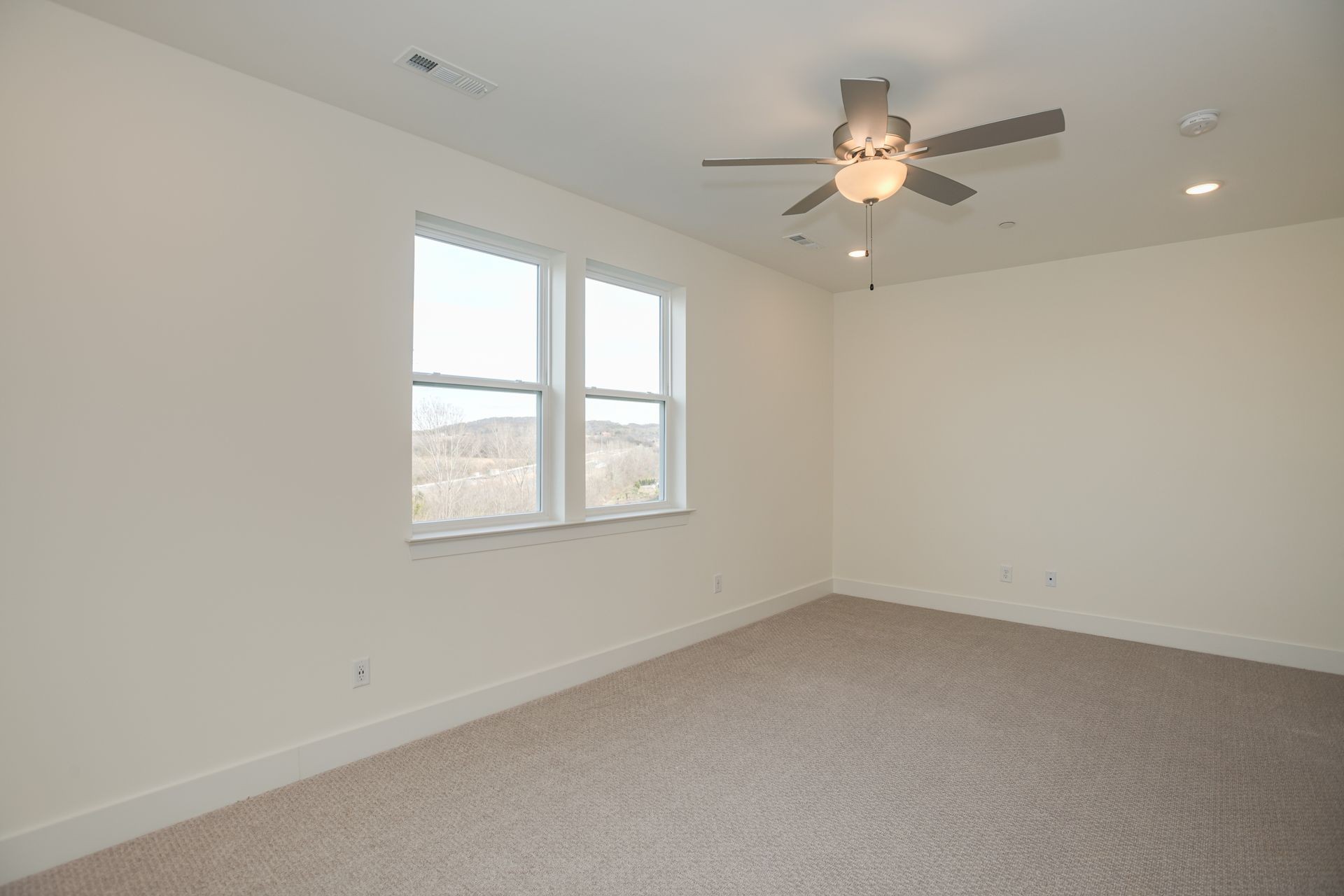 3175 Sassafras Ln