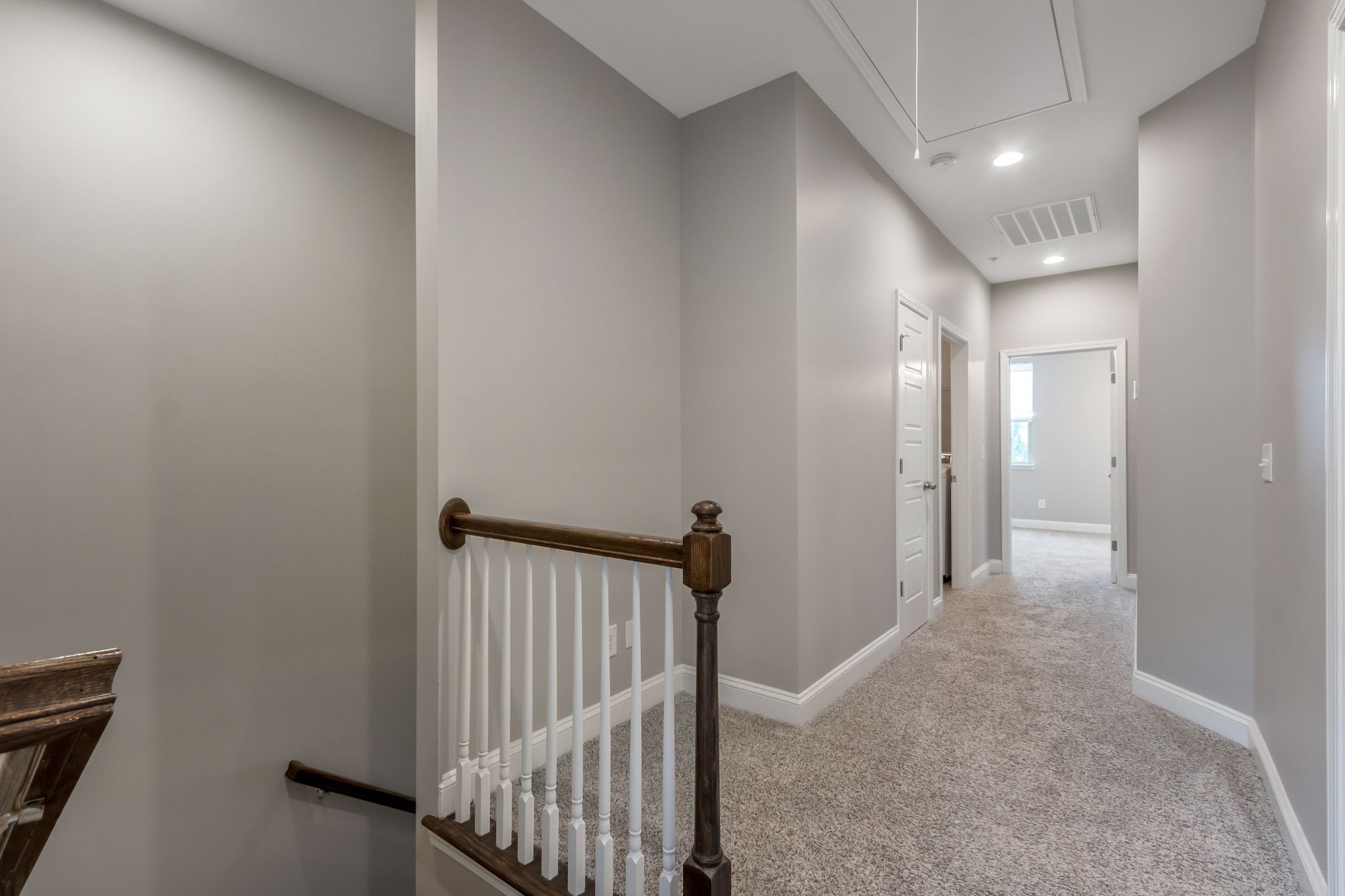 1485 Channing Dr