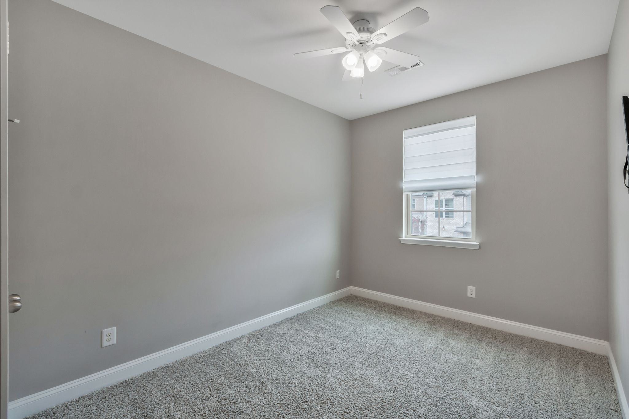 1485 Channing Dr