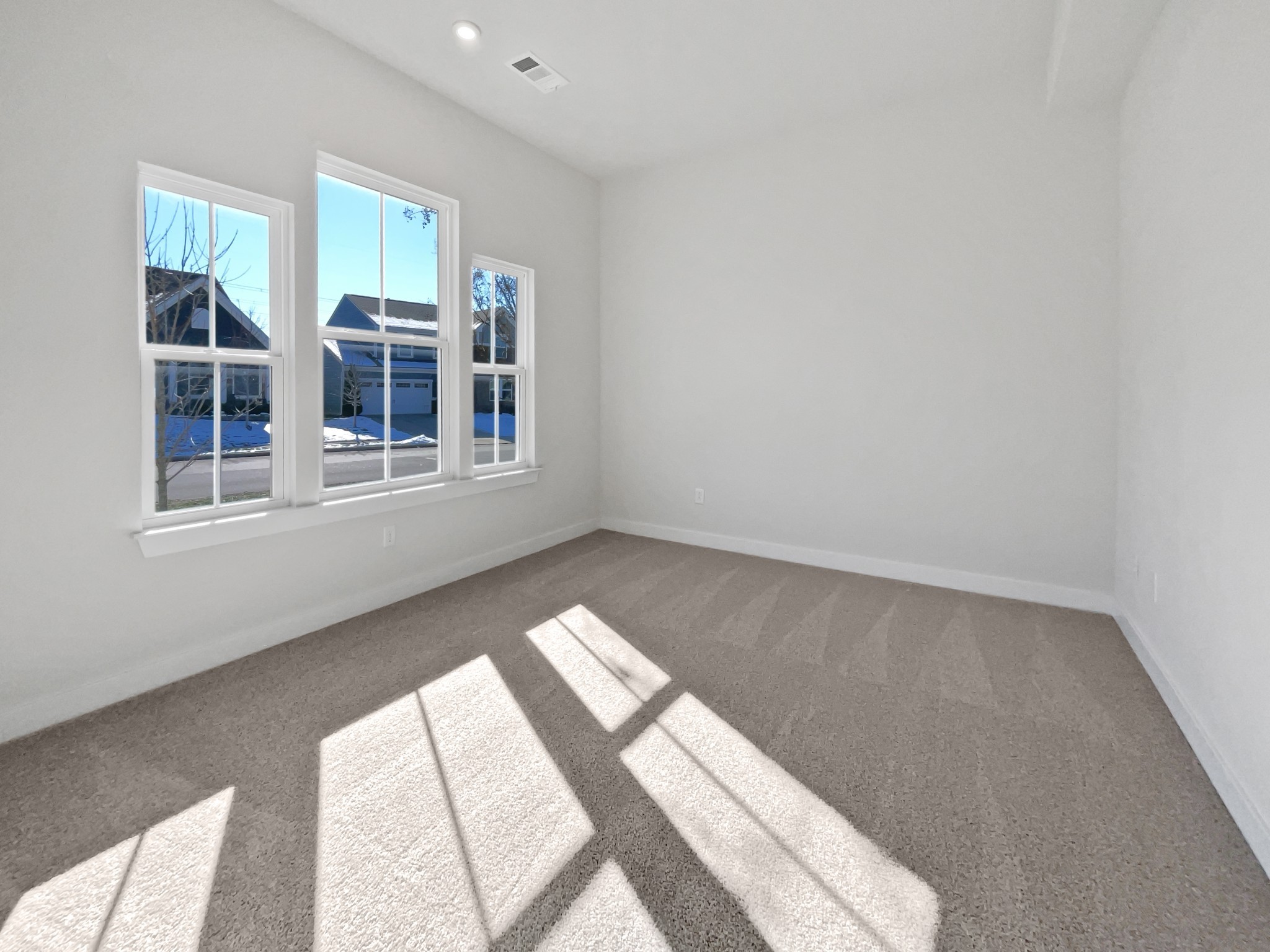 9713 Katz Ln