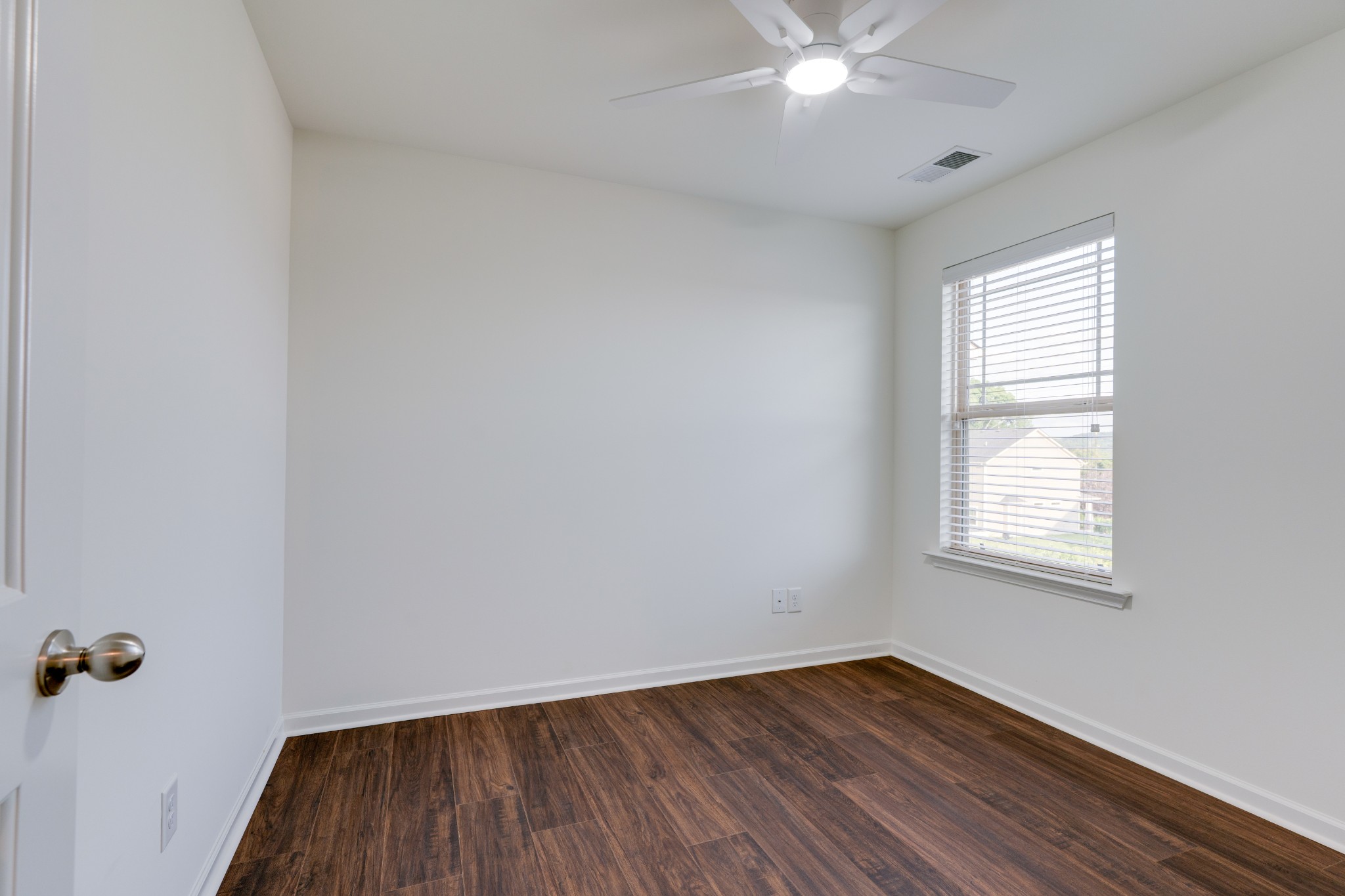 6233 Del Sol Dr
