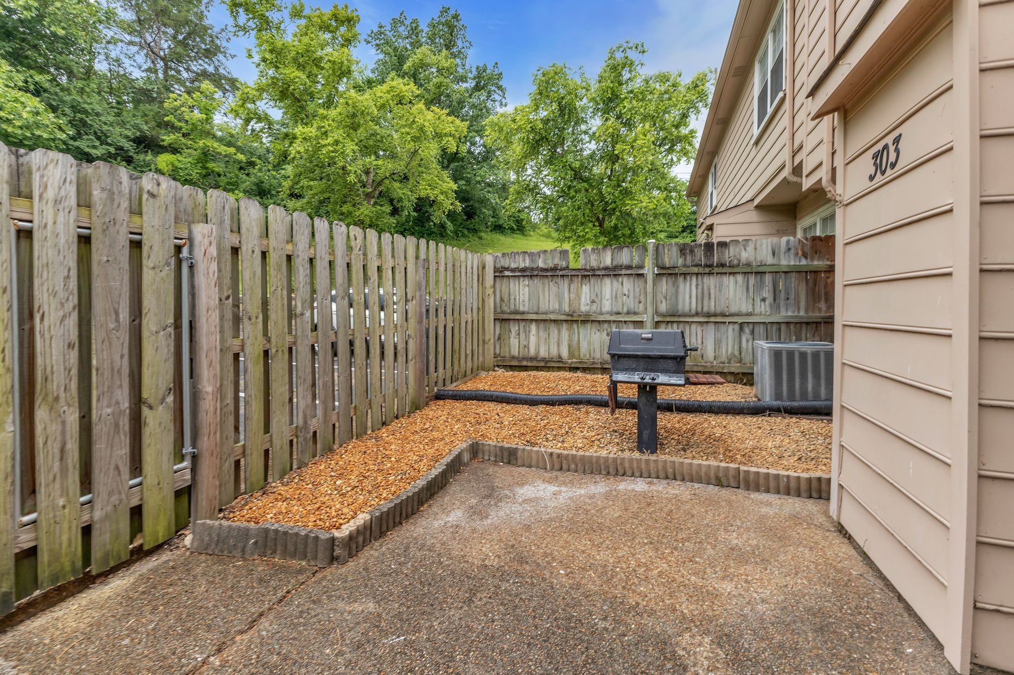 5600 Country Dr Unit: 303