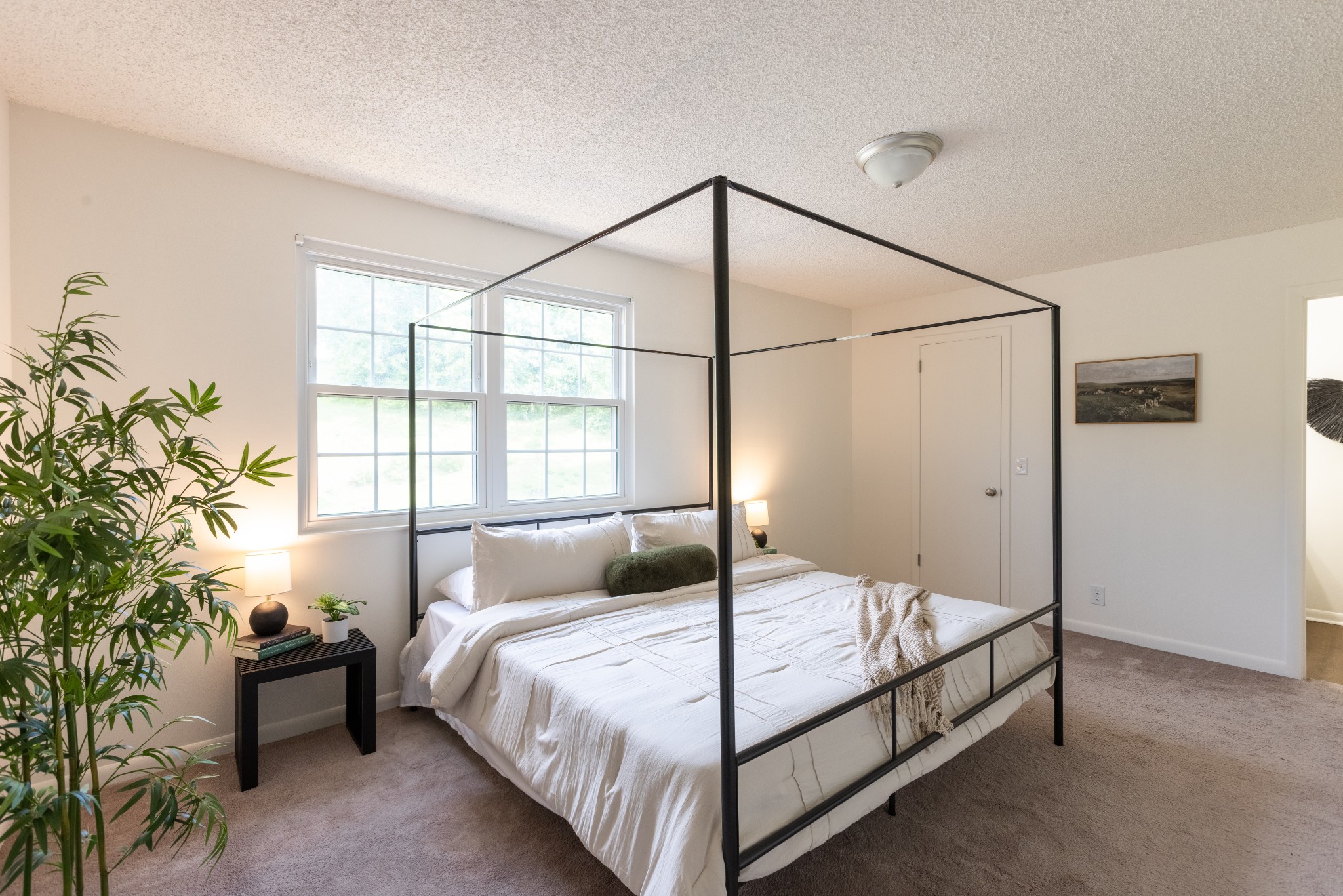 5600 Country Dr Unit: 303