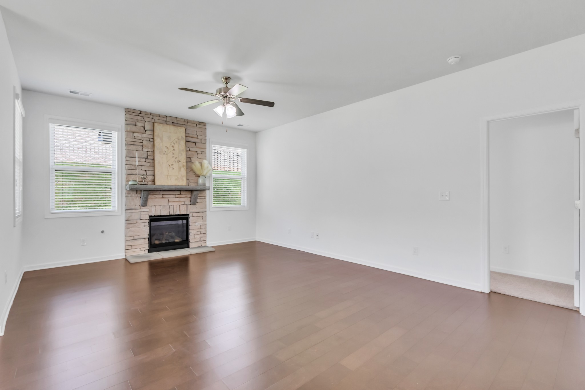 8028 Forest Hills Dr