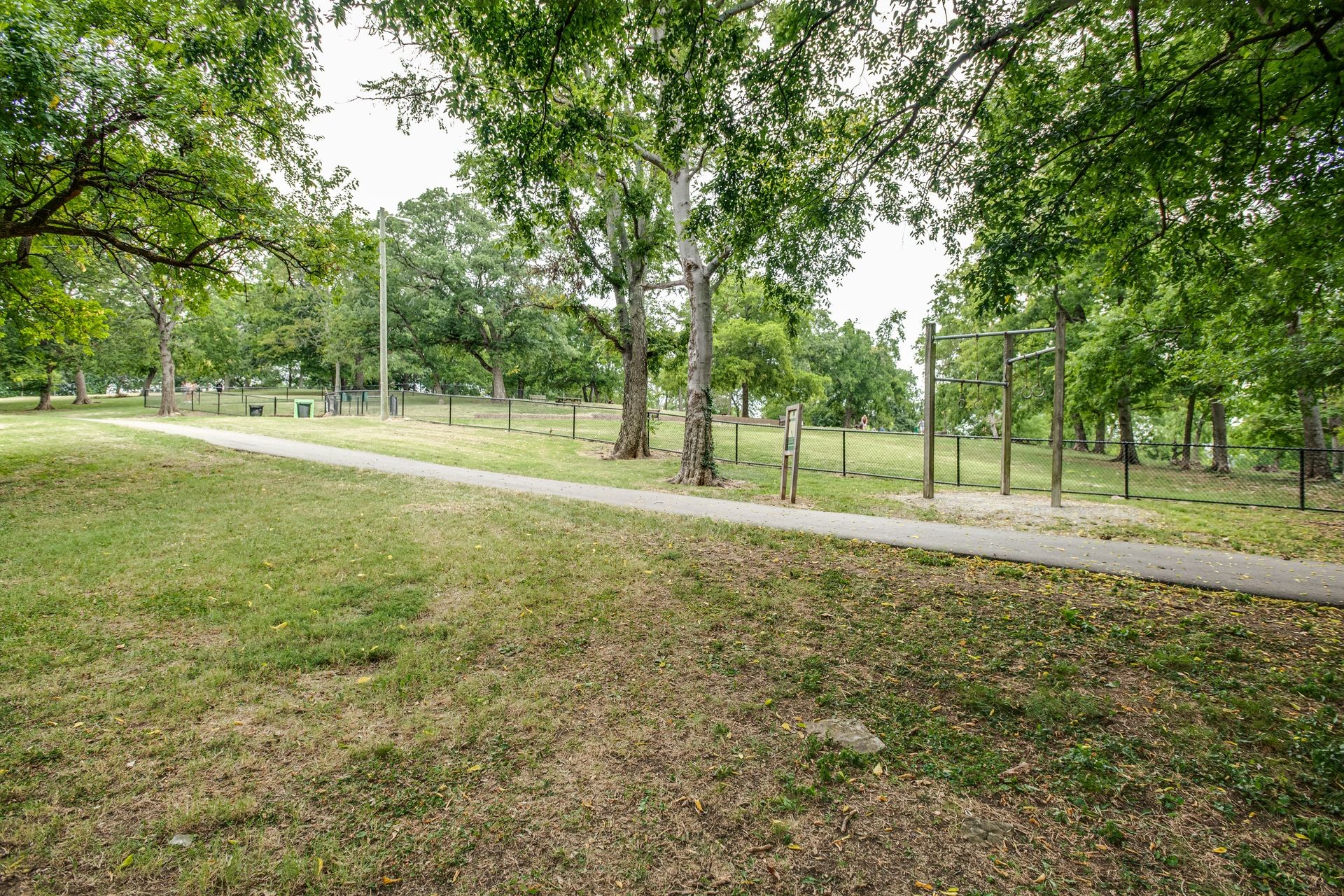2905 Parthenon Ave Unit: 101