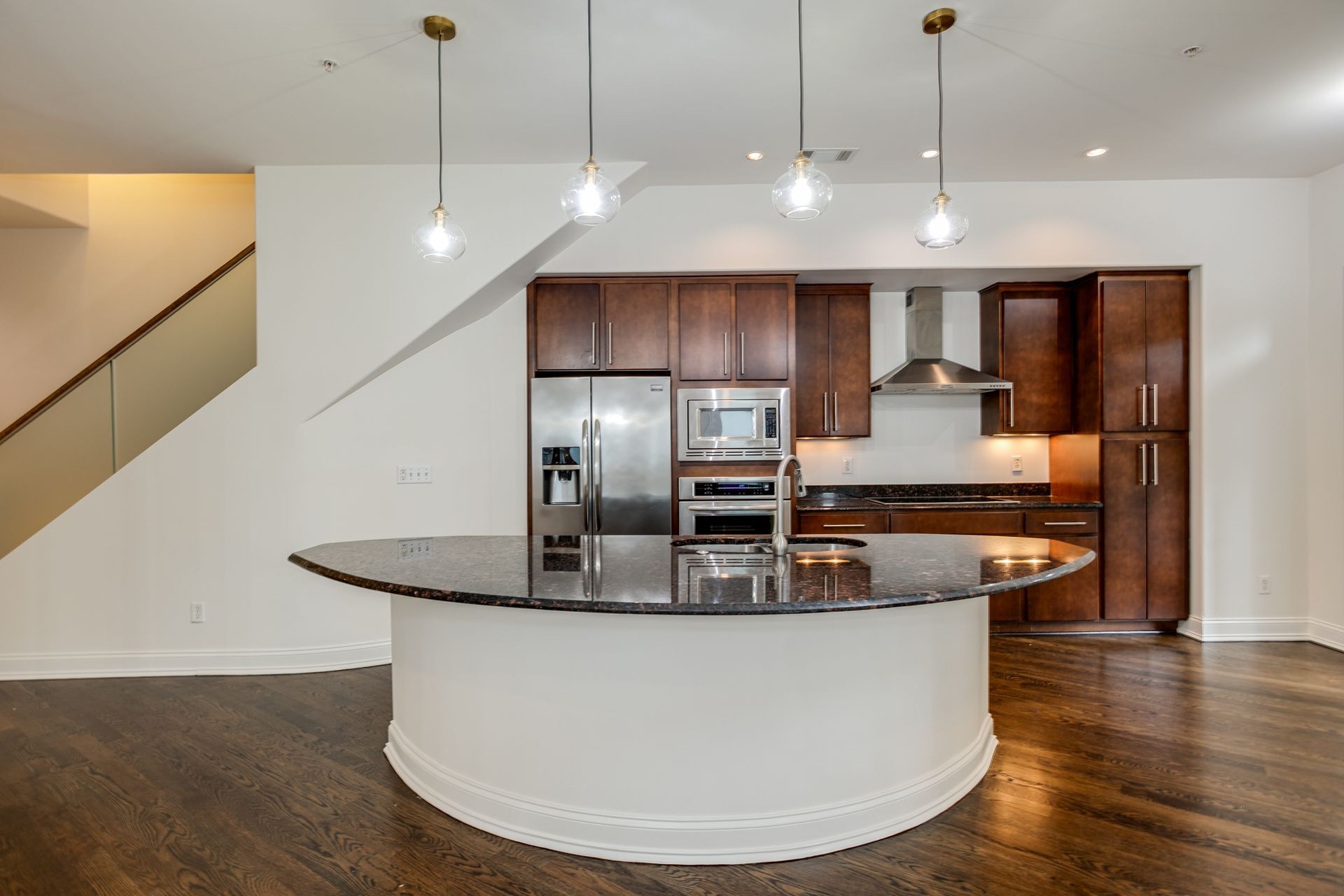 2905 Parthenon Ave Unit: 101