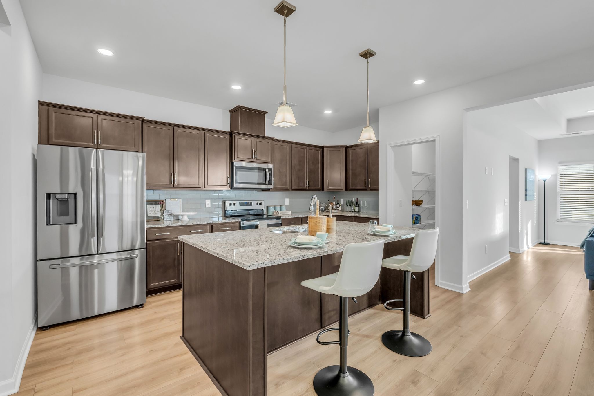 6737 Walsham Dr