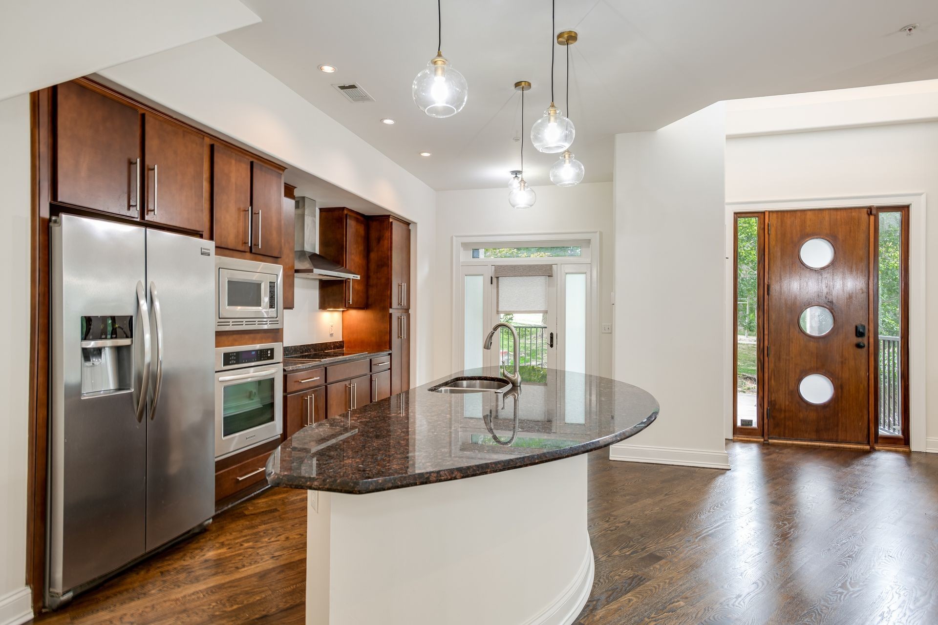 2905 Parthenon Ave Unit: 101
