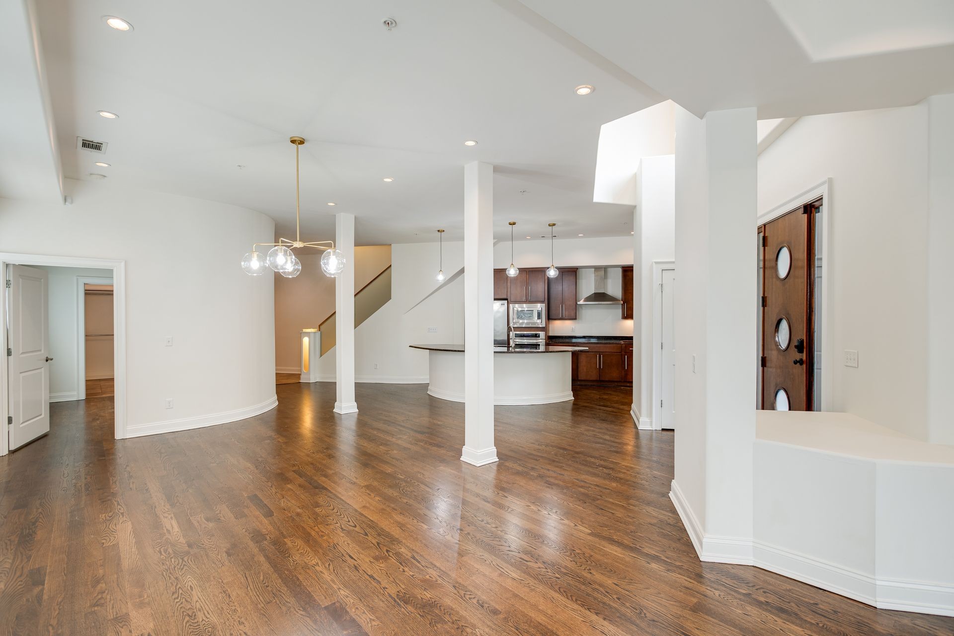 2905 Parthenon Ave Unit: 101