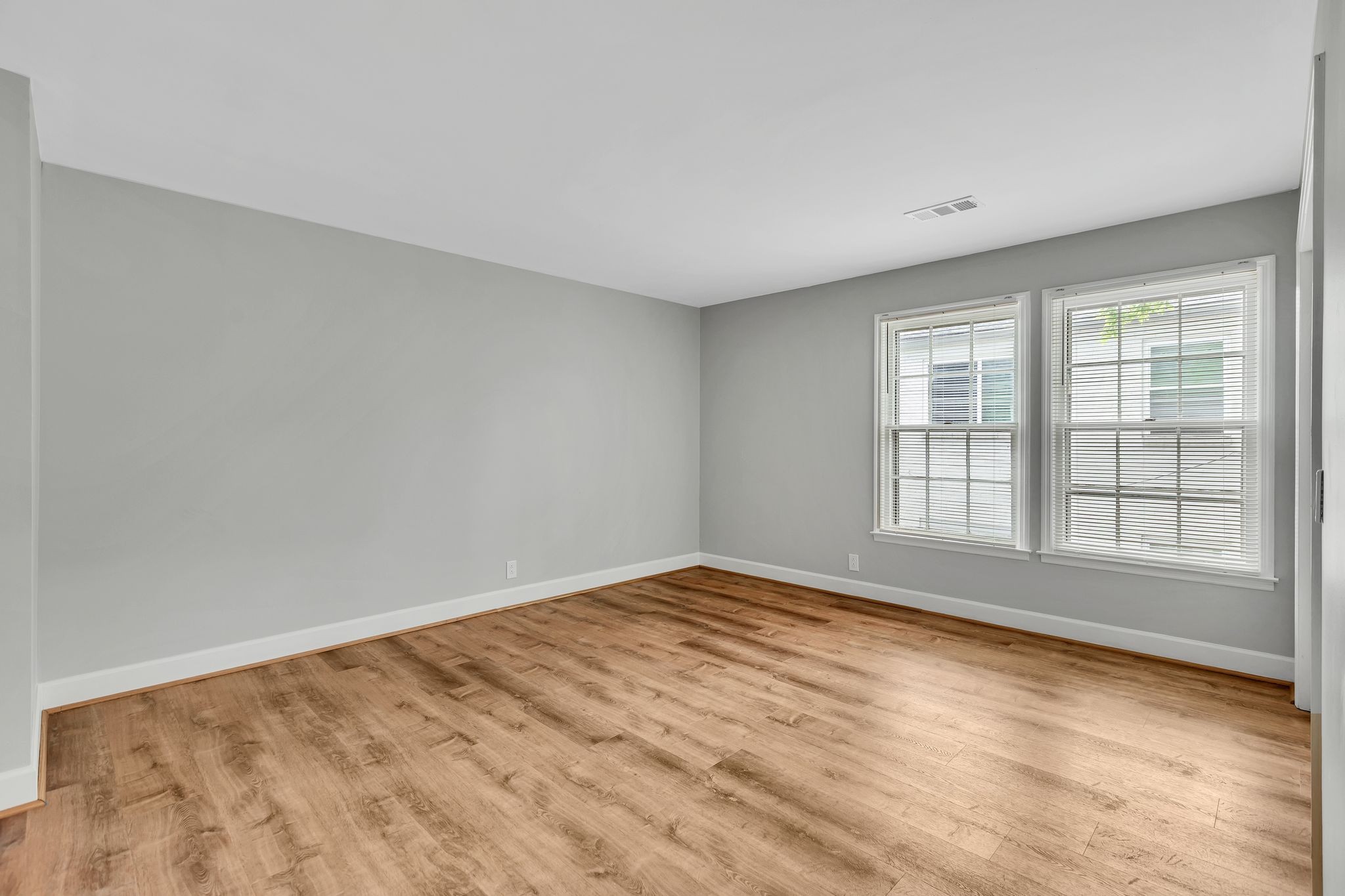 2135 Acklen Ave Unit: 10
