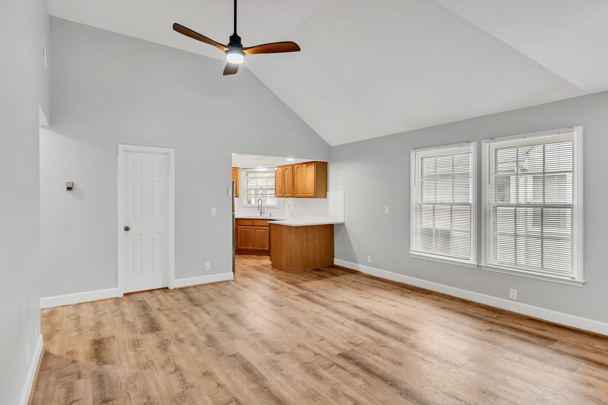 2135 Acklen Ave Unit: 10
