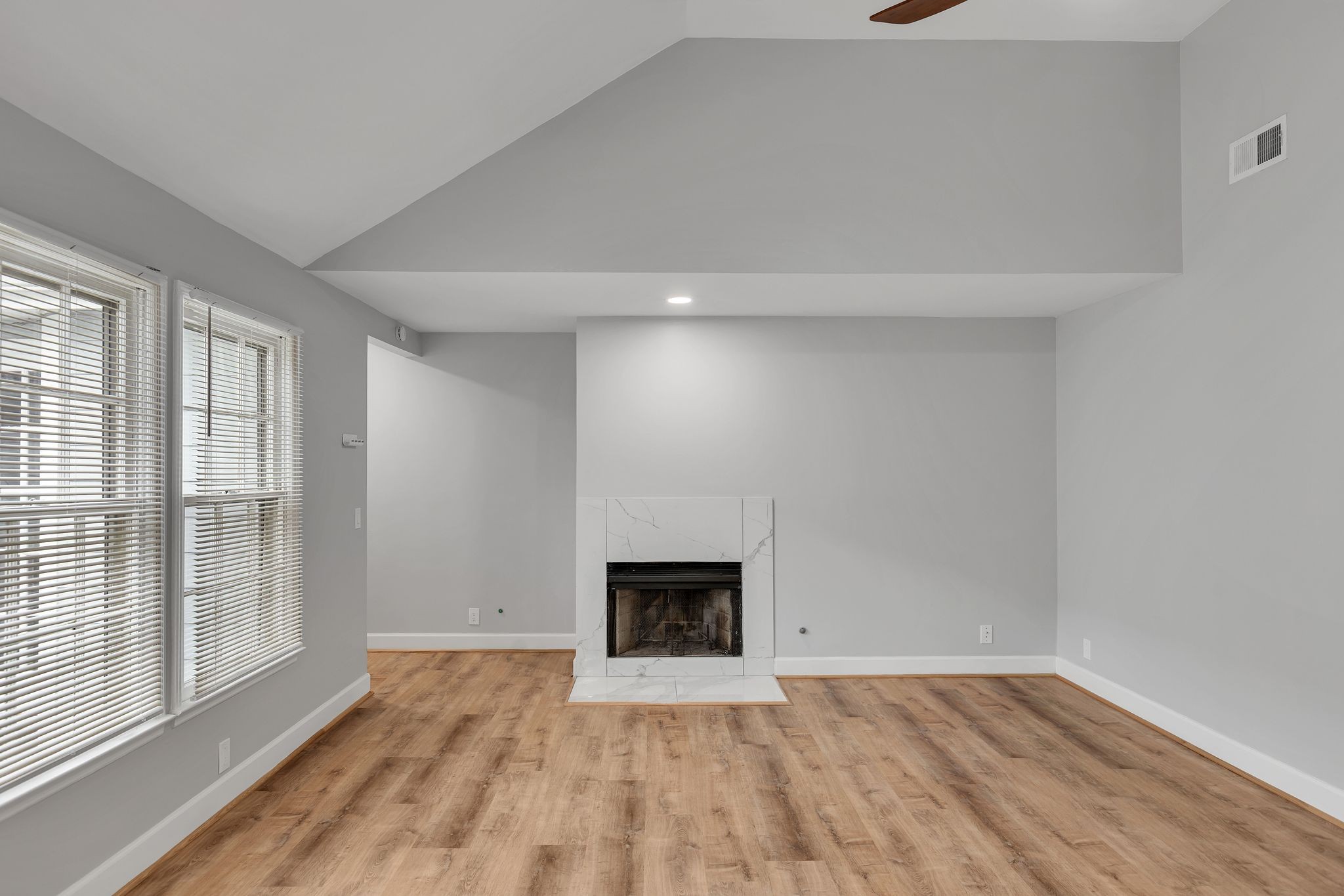 2135 Acklen Ave Unit: 10