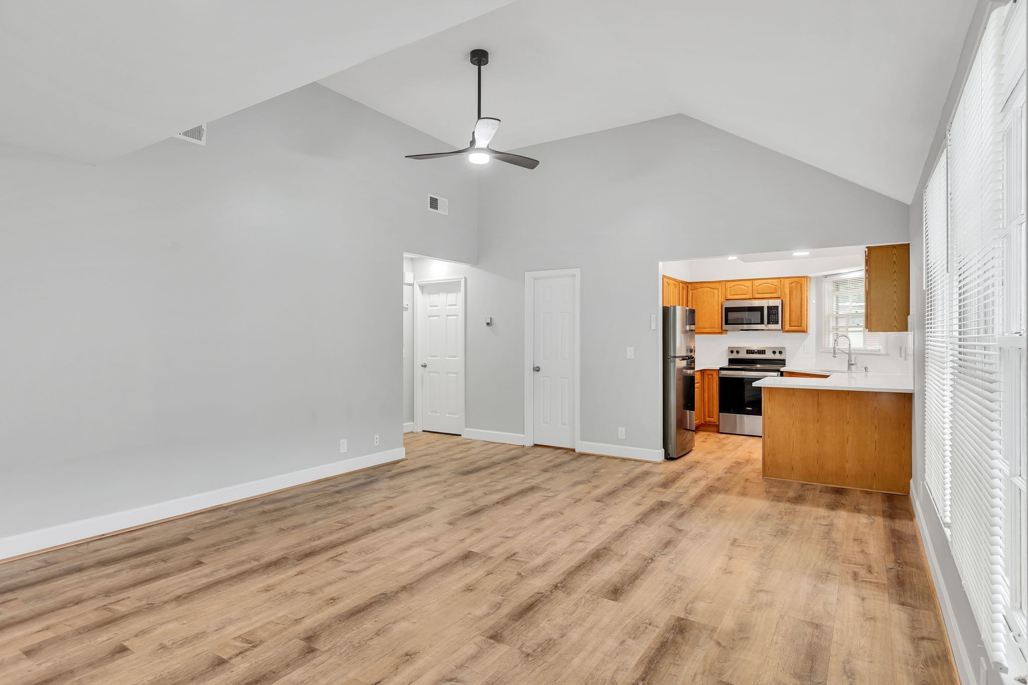 2135 Acklen Ave Unit: 10