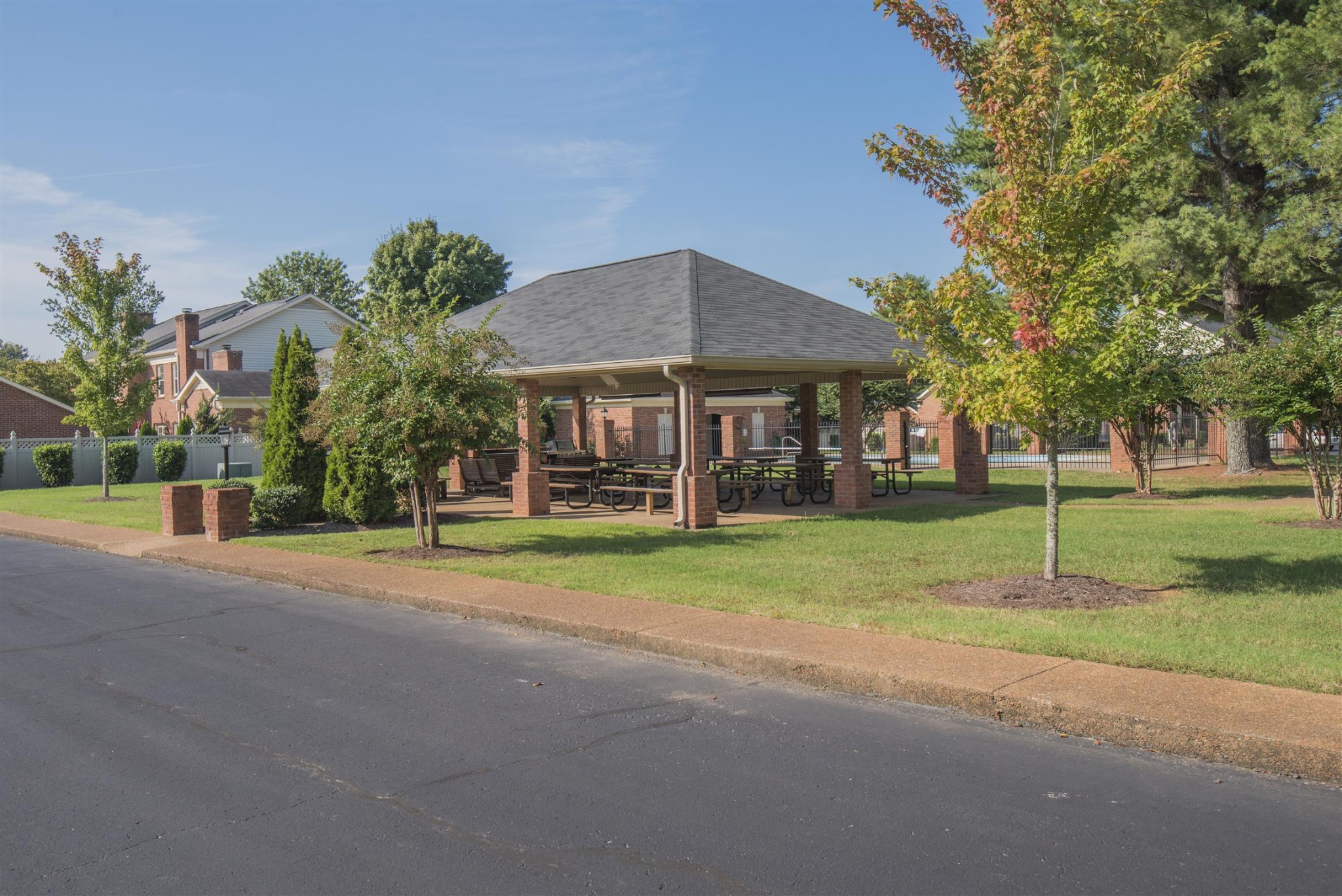 1438 Cheshire Pl