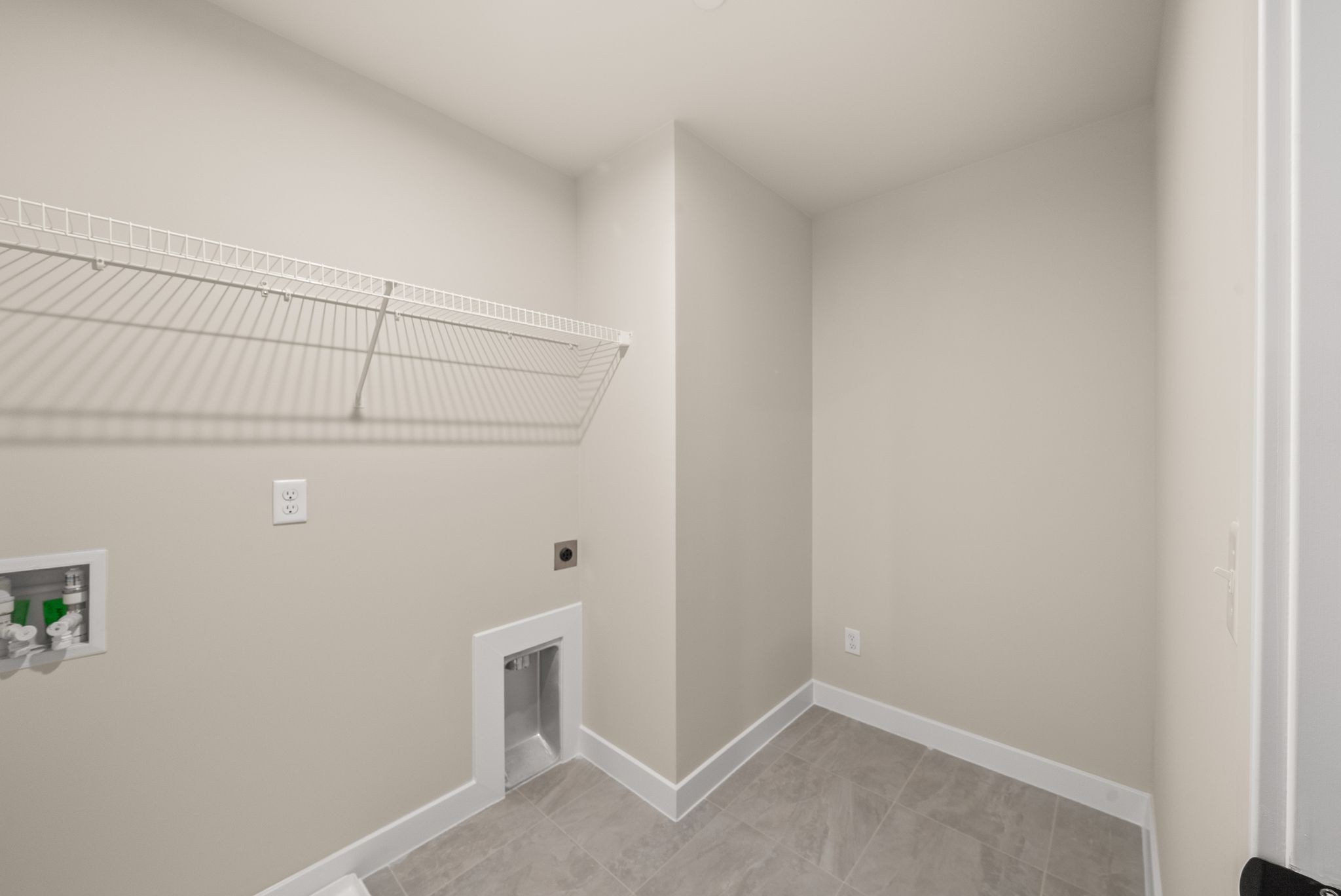 1000 Mountain View Dr