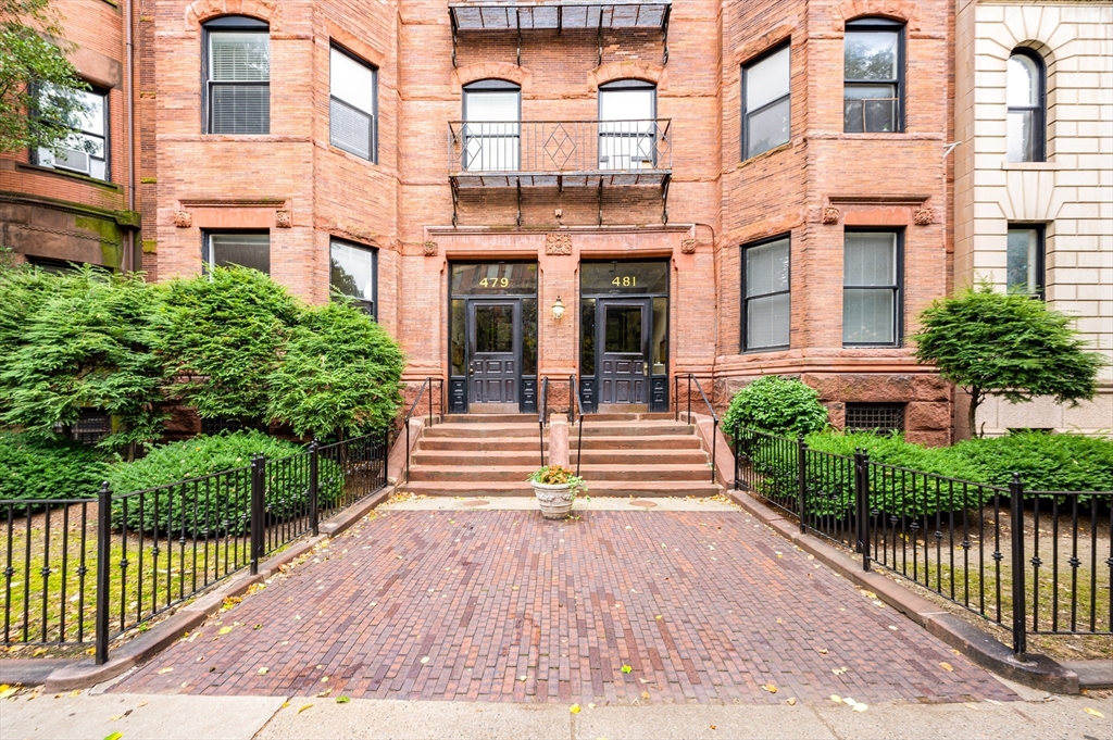 479 Beacon St # 32