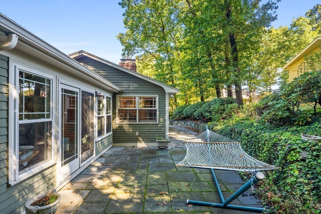 7 Bradley Road