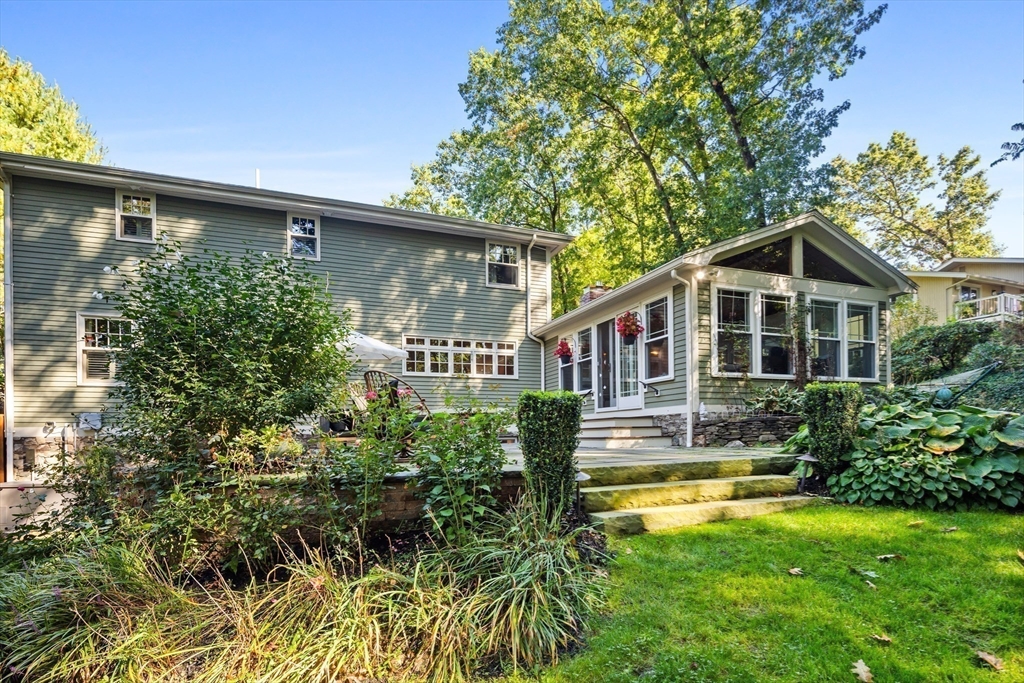 7 Bradley Road